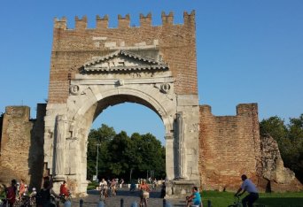 Обучение в Италии и Москве Италия, обучение, Римини